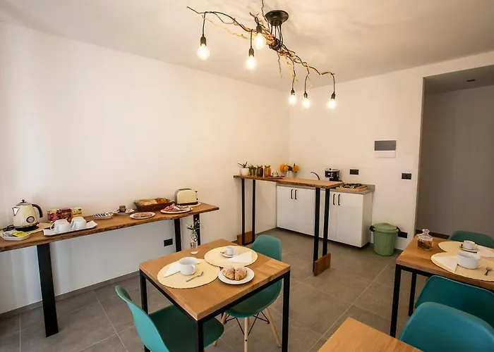 Madera Bed & Breakfast Guarene